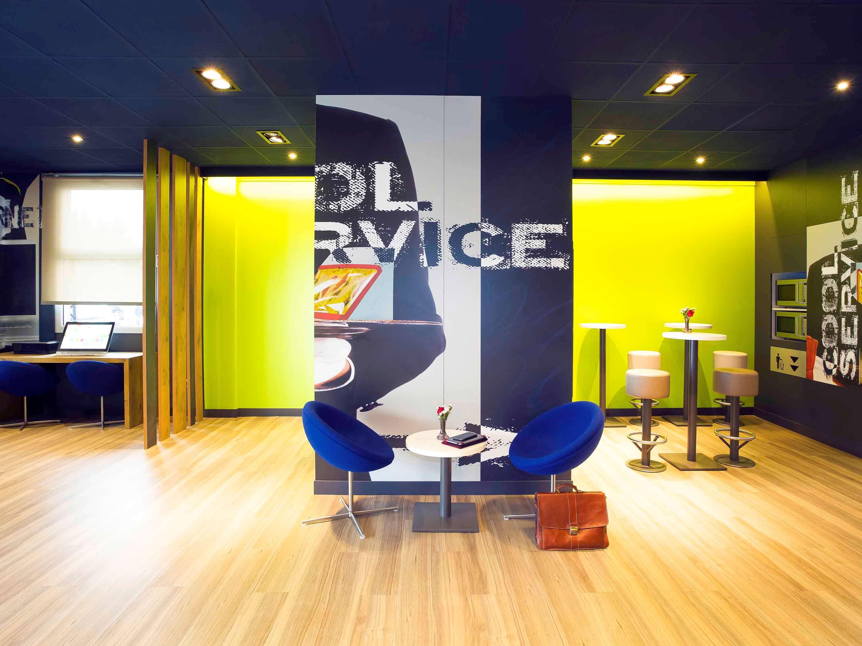 Ibis Budget Madrid Alcorcon Mostoles Экстерьер фото