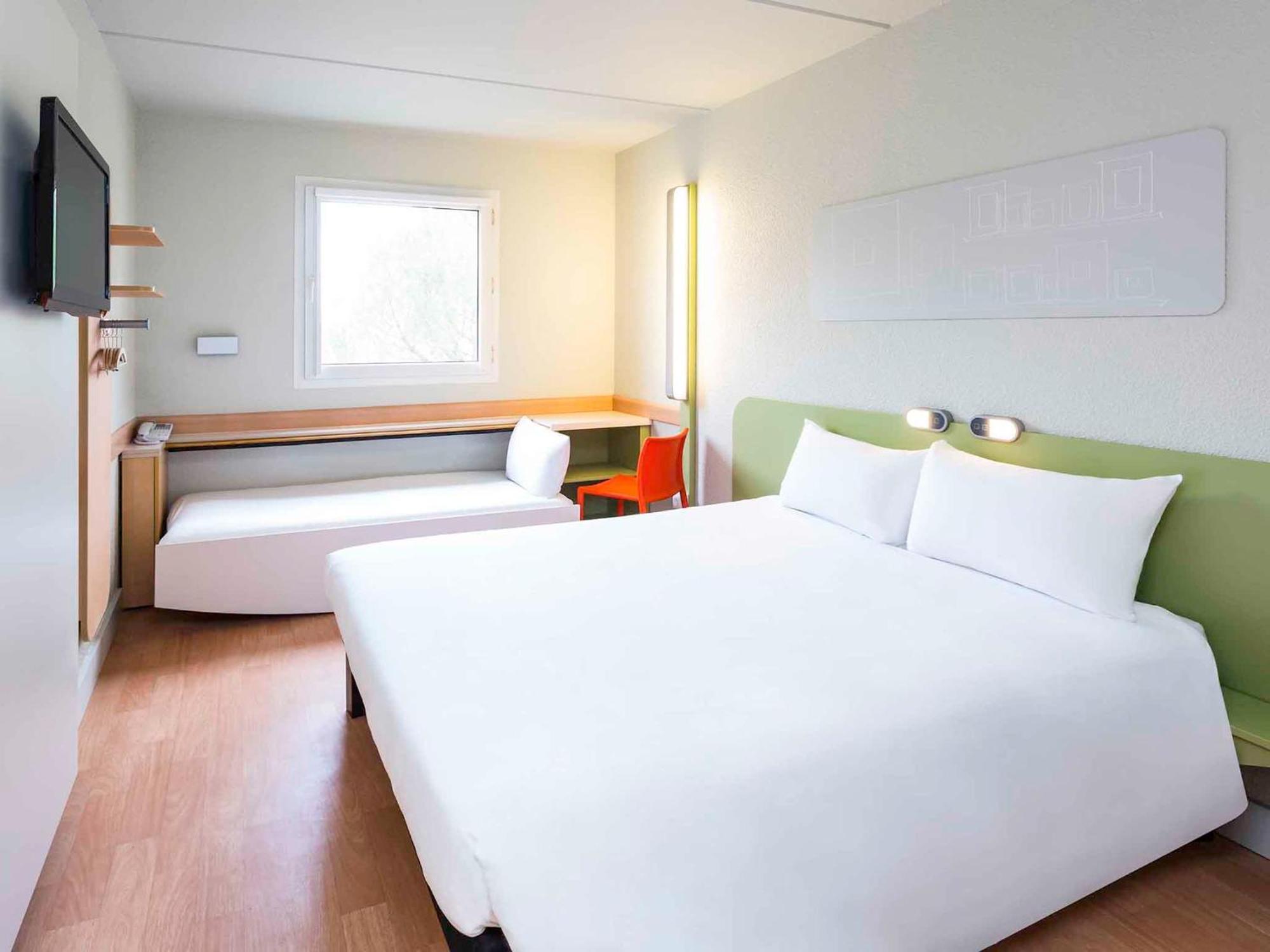 Ibis Budget Madrid Alcorcon Mostoles Экстерьер фото