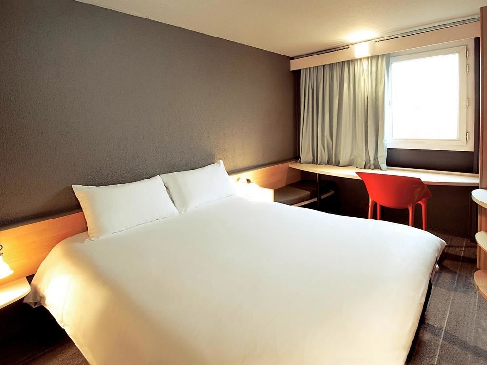 Ibis Budget Madrid Alcorcon Mostoles Экстерьер фото
